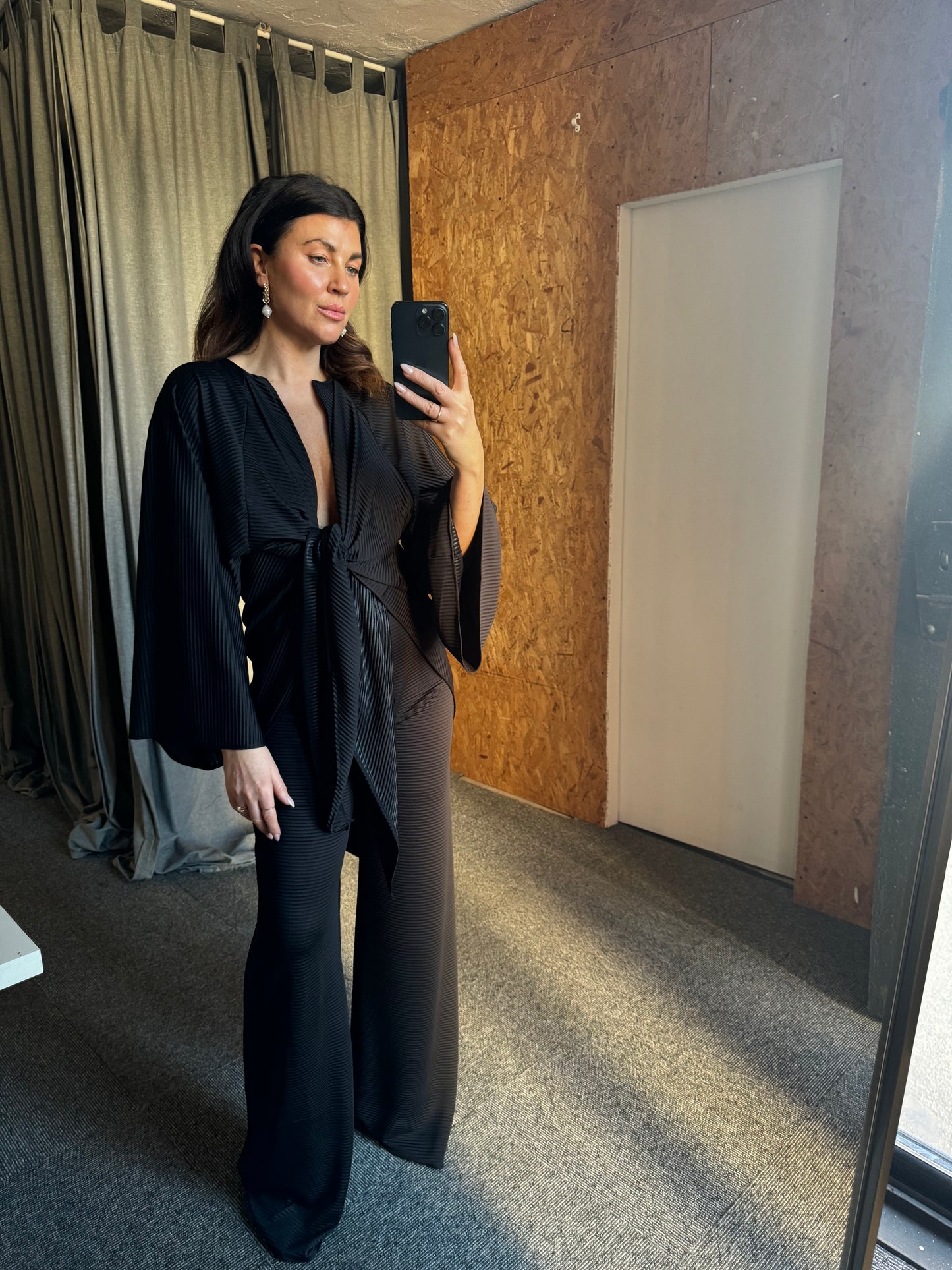 Black Pleated Kimono Set