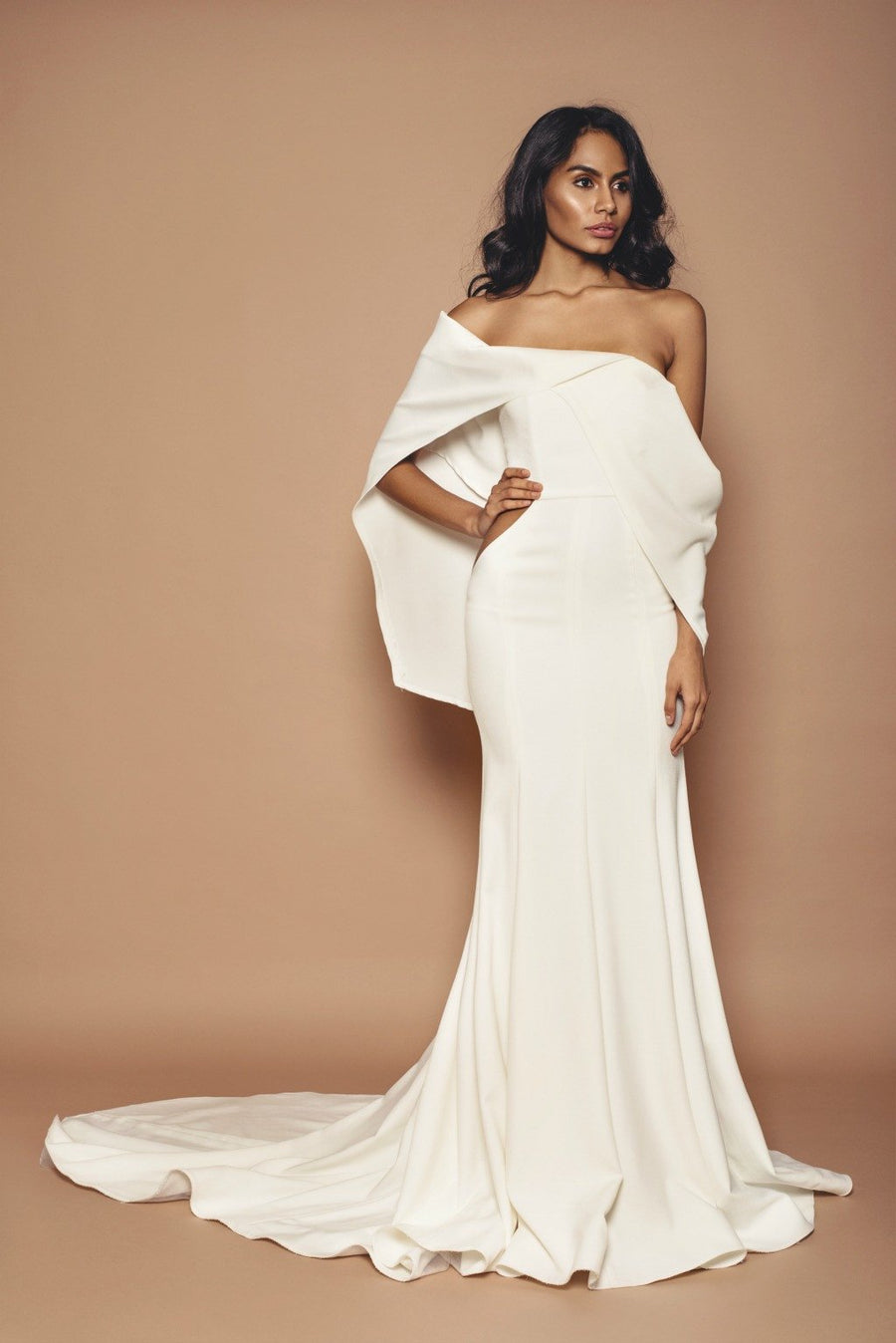 Daphni Bridal Gown